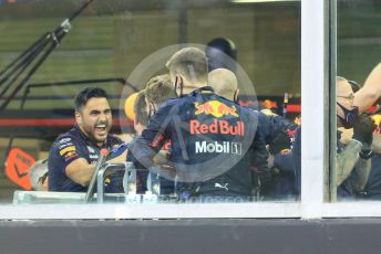 World © Octane Photographic Ltd. Formula 1 – Etihad F1 Grand Prix Abu Dhabi. Red Bull Racing mechanics celebrate. Yas Marina Circuit, Abu Dhabi. Sunday 12th December 2021 Podium and post race celebrations.