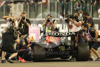 World © Octane Photographic Ltd. Formula 1 – Etihad F1 Grand Prix Abu Dhabi. Red Bull Racing Honda RB16B – Max Verstappen. Yas Marina Circuit, Abu Dhabi. Sunday 12th December 2021 Podium and post race celebrations.