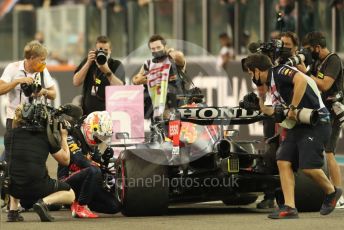 World © Octane Photographic Ltd. Formula 1 – Etihad F1 Grand Prix Abu Dhabi. Red Bull Racing Honda RB16B – Max Verstappen. Yas Marina Circuit, Abu Dhabi. Sunday 12th December 2021 Podium and post race celebrations.