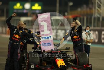 World © Octane Photographic Ltd. Formula 1 – Etihad F1 Grand Prix Abu Dhabi. Red Bull Racing Honda RB16B – Max Verstappen. Yas Marina Circuit, Abu Dhabi. Sunday 12th December 2021 Podium and post race celebrations.