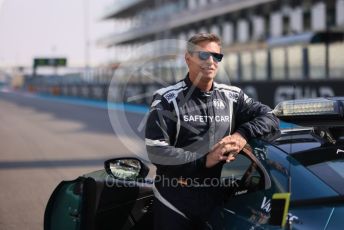 World © Octane Photographic Ltd. FIA F2 (Formula 2) – Etihad F1 Grand Prix Abu Dhabi. Aston Martin Vantage Safety Car with Bernd Maylander. Yas Marina Circuit, Abu Dhabi. Saturday 11th December 2021 Sprint Race 1.