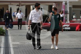 World © Octane Photographic Ltd. Formula 1 – Etihad F1 Grand Prix Abu Dhabi. Toto Wolff - Executive Director & Head of Mercedes - Benz Motorsport and Aston Martin Cognizant F1 Team AMR21 – Sebastian Vettel. . Yas Marina Circuit, Abu Dhabi. Saturday 11th December 2021.