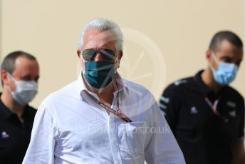 World © Octane Photographic Ltd. Formula 1 – Etihad F1 Grand Prix Abu Dhabi. Lance Stroll father Lawrence Stroll - investor, part-owner of Aston Martin Cognizant F1 Team. Yas Marina Circuit, Abu Dhabi. Sunday 12th December 2021.