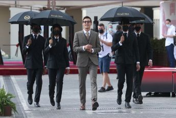 World © Octane Photographic Ltd. Formula 1 – Etihad F1 Grand Prix Abu Dhabi. Williams Racing FW 43B – George Russell suited for Kingsmen photo shoot. Yas Marina Circuit, Abu Dhabi. Sunday 12th December 2021 Paddock and Setup.