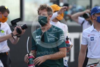 World © Octane Photographic Ltd. Formula 1 – Etihad F1 Grand Prix Abu Dhabi. Aston Martin Cognizant F1 Team AMR21 – Sebastian Vettel. Yas Marina Circuit, Abu Dhabi. Sunday 12th December 2021 Drivers’ Parade.