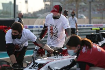 World © Octane Photographic Ltd. Formula 1 – Etihad F1 Grand Prix Abu Dhabi. Alfa Romeo Racing Orlen C41 – Antonio Giovinazzi. Yas Marina Circuit, Abu Dhabi. Sunday 12th December 2021 Grid.