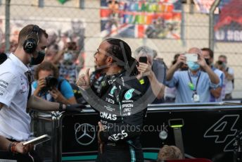 World © Octane Photographic Ltd. Formula 1 – Etihad F1 Grand Prix Abu Dhabi. Mercedes AMG Petronas F1 Team F1 W12 - Lewis Hamilton. Yas Marina Circuit, Abu Dhabi. Sunday 12th December 2021 Grid.