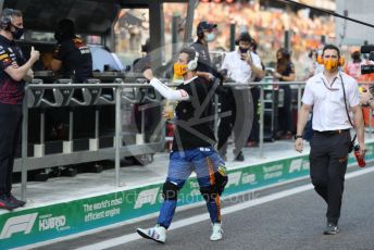 World © Octane Photographic Ltd. Formula 1 – Etihad F1 Grand Prix Abu Dhabi. McLaren F1 Team MCL35M – Daniel Ricciardo. Yas Marina Circuit, Abu Dhabi. Sunday 12th December 2021 Grid.