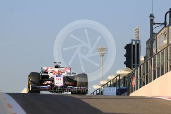 World © Octane Photographic Ltd. Formula 1 – F1 Young Driver and Tyre Test. Uralkali Haas F1 Team Mule Car – Pietro Fittipaldi. Yas Marina Circuit, Abu Dhabi. Tuesday 14th December 2021.
