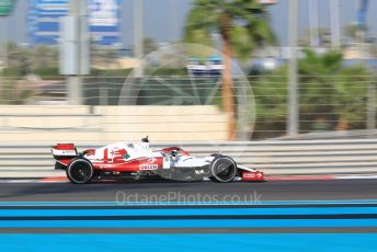 World © Octane Photographic Ltd. Formula 1 – F1 Young Driver and Tyre Test. Alfa Romeo Racing Orlen Mule Car – Guanyu Zhou. Yas Marina Circuit, Abu Dhabi. Tuesday 14th December 2021.