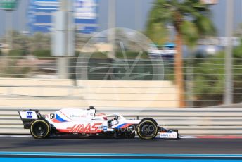 World © Octane Photographic Ltd. Formula 1 – F1 Young Driver and Tyre Test. Uralkali Haas F1 Team Mule Car – Pietro Fittipaldi. Yas Marina Circuit, Abu Dhabi. Tuesday 14th December 2021.