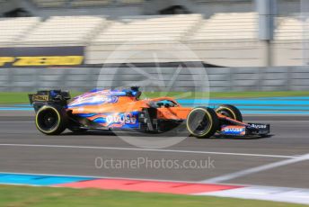 World © Octane Photographic Ltd. Formula 1 – F1 Young Driver and Tyre Test. McLaren F1 Team Mule Car – Lando Norris. Yas Marina Circuit, Abu Dhabi. Tuesday 14th December 2021.