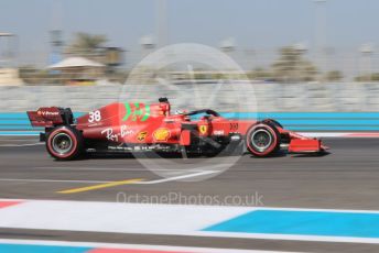 World © Octane Photographic Ltd. Formula 1 – F1 Young Driver and Tyre Test (morning session). Scuderia Ferrari Mission Winnow SF21 – Antonio Fuoco 13 inch front wing. Yas Marina Circuit, Abu Dhabi. Tuesday 14th December 2021.