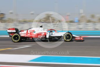 World © Octane Photographic Ltd. Formula 1 – F1 Young Driver and Tyre Test. Alfa Romeo Racing Orlen Mule Car – Guanyu Zhou. Yas Marina Circuit, Abu Dhabi. Tuesday 14th December 2021.