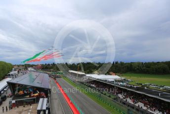 World © Octane Photographic Ltd. Formula 1 – Emilia Romagna Grand Prix – Imola, Italy. Friday 24th April 2022 Race. Frecci Tricolori (313° Gruppo Addestramento Acrobatico, Pattuglia Acrobatica Nazionale (PAN)) aerobatic team - Aermacchi MB-339