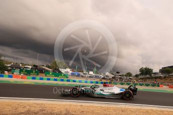 World © Octane Photographic Ltd. Formula 1 – Formula 1 – Hungarian Grand Prix - Hungaroring, Hungary. Saturday 30th July 2022 Qualifying. Mercedes-AMG Petronas F1 Team F1 W13 - George Russell.