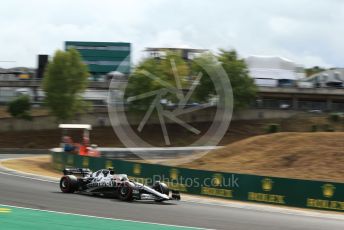 World © Octane Photographic Ltd. Formula 1 – Formula 1 – Hungarian Grand Prix - Hungaroring, Hungary. Saturday 30th July 2022 Qualifying. Scuderia AlphaTauri AT03 - Yuki Tsunoda.