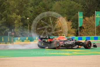 World © Octane Photographic Ltd. Formula 1– Hungarian Grand Prix - Hungaroring, Hungary. Sunday 31st July 2022 Race out laps. Oracle Red Bull Racing RB18 – Sergio Perez.