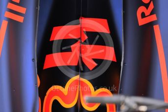 World © Octane Photographic Ltd. Formula 1 – Japanese Grand Prix - Suzuka Circuit, Japan. Thursday 6th October 2022. Pitlane. Oracle Red Bull Racing RB18 – Sergio Perez