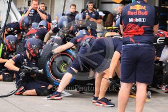 World © Octane Photographic Ltd. Formula 1 – Japanese Grand Prix - Suzuka Circuit, Japan. Thursday 6th October 2022. Pitlane. Oracle Red Bull Racing RB18 pitstop practice.