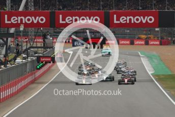 World © Octane Photographic Ltd. Formula 1 – British Grand Prix - Silverstone. Sunday 3rd July 2022. Race. Lights out, race start