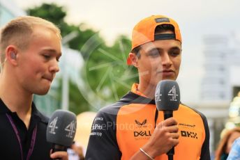 World © Octane Photographic Ltd. Formula 1 – Singapore Grand Prix - Marina Bay, Singapore. Sunday 2nd October 2022. Drivers’ parade. McLaren F1 Team MCL36 - Lando Norris.
