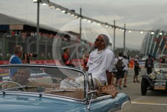 World © Octane Photographic Ltd. Formula 1 – Singapore Grand Prix - Marina Bay, Singapore. Sunday 2nd October 2022. Drivers’ parade. Mercedes-AMG Petronas F1 Team F1 W13 - Lewis Hamilton.