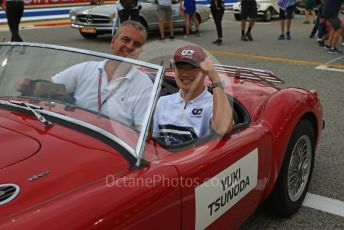 World © Octane Photographic Ltd. Formula 1 – Singapore Grand Prix - Marina Bay, Singapore. Sunday 2nd October 2022. Drivers’ parade. Scuderia AlphaTauri AT03 - Yuki Tsunoda.