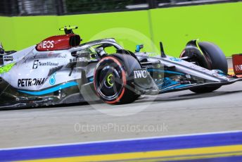 World © Octane Photographic Ltd. Formula 1 – Singapore Grand Prix - Marina Bay, Singapore. Friday 30th September 2022. Practice 2. Mercedes-AMG Petronas F1 Team F1 W13 - Lewis Hamilton.