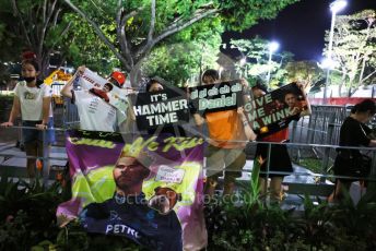 World © Octane Photographic Ltd. Formula 1 – Singapore Grand Prix - Marina Bay, Singapore. Friday 30th September 2022. Practice 2. Fans by the paddock entrance.