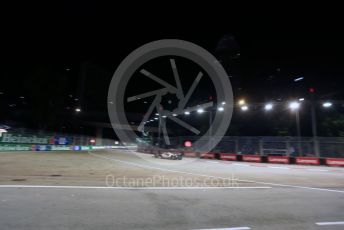 World © Octane Photographic Ltd. Formula 1 – Singapore Grand Prix - Marina Bay, Singapore. Friday 30th September 2022. Practice 2. Haas F1 Team VF-22 - Kevin Magnussen.