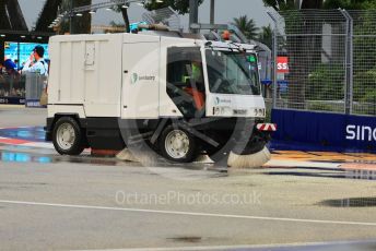 World © Octane Photographic Ltd. Formula 1 – Singapore Grand Prix - Marina Bay, Singapore. Saturday 1st October 2022. Practice 3. Water clearing on track.