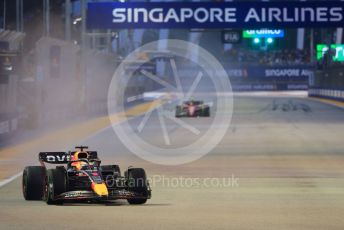 World © Octane Photographic Ltd. Formula 1 – Singapore Grand Prix - Marina Bay, Singapore. Saturday 1st October 2022. Practice 3. Oracle Red Bull Racing RB18 – Max Verstappen and Scuderia Ferrari F1-75 - Carlos Sainz.