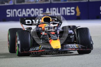 World © Octane Photographic Ltd. Formula 1 – Singapore Grand Prix - Marina Bay, Singapore. Saturday 1st October 2022. Qualifying. Oracle Red Bull Racing RB18 – Max Verstappen.