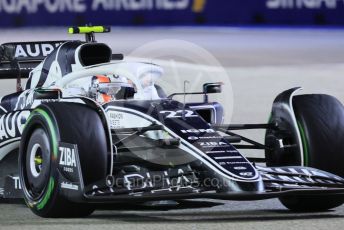 World © Octane Photographic Ltd. Formula 1 – Singapore Grand Prix - Marina Bay, Singapore. Saturday 1st October 2022. Qualifying. Scuderia AlphaTauri AT03 - Yuki Tsunoda.