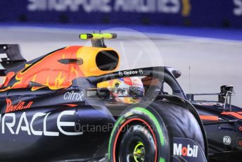 World © Octane Photographic Ltd. Formula 1 – Singapore Grand Prix - Marina Bay, Singapore. Saturday 1st October 2022. Qualifying. Oracle Red Bull Racing RB18 – Sergio Perez.