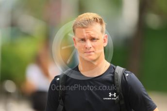 World © Octane Photographic Ltd. Formula 1 – Singapore Grand Prix - Marina Bay, Singapore. Sunday 2nd October 2022. Arrivals. Haas F1 Team VF-22 - Mick Schumacher.