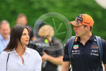 World © Octane Photographic Ltd. Formula 1 – Singapore Grand Prix - Marina Bay, Singapore. Sunday 2nd October 2022. Arrivals. Oracle Red Bull Racing RB18 – Max Verstappen.