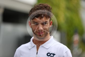 World © Octane Photographic Ltd. Formula 1 – Singapore Grand Prix - Marina Bay, Singapore. Sunday 2nd October 2022. Arrivals. Scuderia AlphaTauri AT03 - Pierre Gasly.