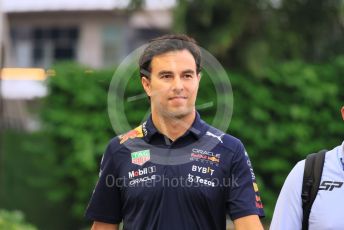 World © Octane Photographic Ltd. Formula 1 – Singapore Grand Prix - Marina Bay, Singapore. Thursday 29th September 2022. Arrivals. Oracle Red Bull Racing RB18 – Sergio Perez.