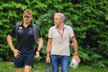 World © Octane Photographic Ltd. Formula 1 – Singapore Grand Prix - Marina Bay, Singapore. Thursday 29th September 2022. Arrivals. Oracle Red Bull Racing RB18 – Max Verstappen.