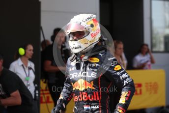 World © Octane Photographic Ltd. Formula 1 – Spanish Grand Prix - Circuit de Barcelona-Catalunya. Sunday 22nd May 2022 Parc Ferme. Oracle Red Bull Racing RB18 – Max Verstappen.