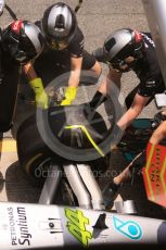 World © Octane Photographic Ltd. Formula 1 – Emilia Romagna Grand Prix – Imola, Italy. Sunday 24th April 2022 Pit stop practice. Mercedes-AMG Petronas F1 Team F1 W13 - Lewis Hamilton.