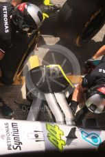 World © Octane Photographic Ltd. Formula 1 – Emilia Romagna Grand Prix – Imola, Italy. Sunday 24th April 2022 Pit stop practice. Mercedes-AMG Petronas F1 Team F1 W13 - Lewis Hamilton.