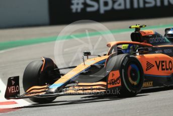 World © Octane Photographic Ltd. Formula 1 – Spanish Grand Prix - Circuit de Barcelona-Catalunya. Friday 20th May 2022 Practice 1. McLaren F1 Team MCL36 - Lando Norris.