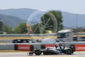 World © Octane Photographic Ltd. Formula 1 – Spanish Grand Prix - Circuit de Barcelona-Catalunya. Friday 20th May 2022 Practice 1. Scuderia AlphaTauri AT03 - Pierre Gasly.