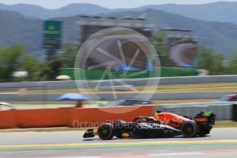 World © Octane Photographic Ltd. Formula 1 – Spanish Grand Prix - Circuit de Barcelona-Catalunya. Friday 20th May 2022 Practice 1. Oracle Red Bull Racing RB18 – Max Verstappen.