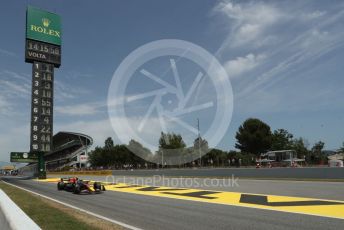 World © Octane Photographic Ltd. Formula 1 – Spanish Grand Prix - Circuit de Barcelona-Catalunya. Friday 20th May 2022 Practice 1. Oracle Red Bull Racing RB18 – Juri Vips.