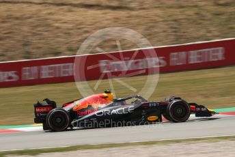 World © Octane Photographic Ltd. Formula 1 – Spanish Grand Prix - Circuit de Barcelona-Catalunya. Friday 20th May 2022 Practice 1. Oracle Red Bull Racing RB18 – Juri Vips.