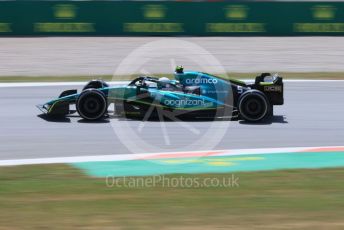 World © Octane Photographic Ltd. Formula 1 – Spanish Grand Prix - Circuit de Barcelona-Catalunya. Friday 20th May 2022 Practice 3. Aston Martin Aramco Cognizant F1 Team AMR22 - Sebastian Vettel.